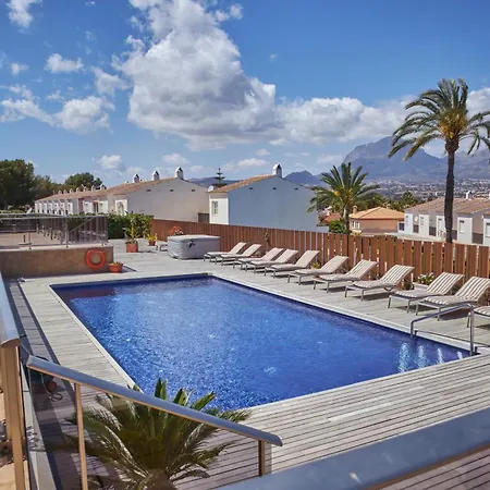 Albir Palace Апартаменты *