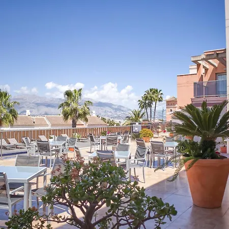 Albir Palace Апартаменты *
