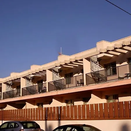 Albir Palace Апартаменты *