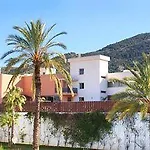 Albir Palace * El Albir