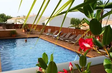 Albir Palace Apartmán *